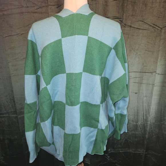 LALA ORIGINAL Love You Oversized Checkerboard Cardigan in Emerald + Sky - Picture 3 of 8